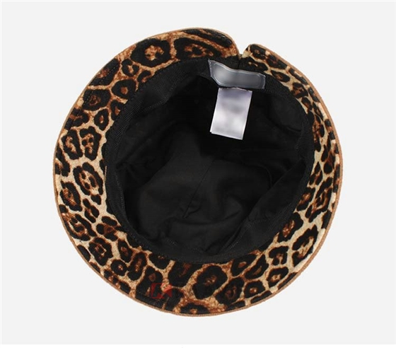 时尚豹纹时装帽