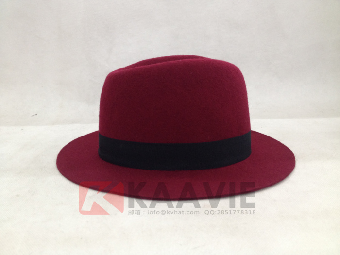 女士酒红时装毡帽