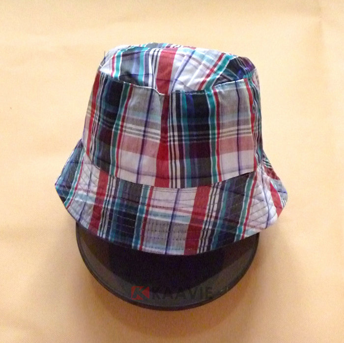 儿童纯棉贴布绣两用遮阳边帽订做订制