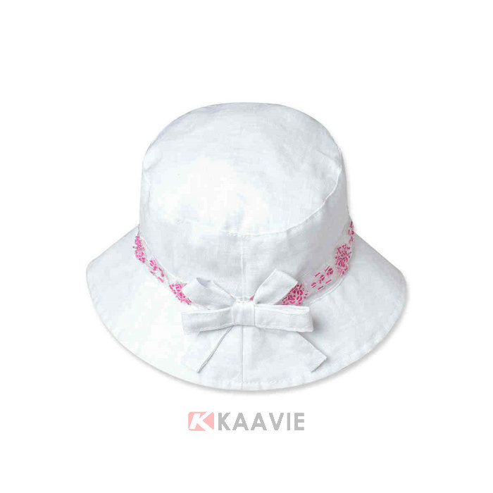 白色简约女童夏季户外遮阳桶帽