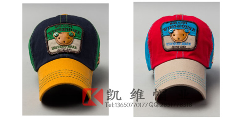 小浣熊贴布绣花拼色棒球帽 小浣熊贴布绣花拼色棒球帽